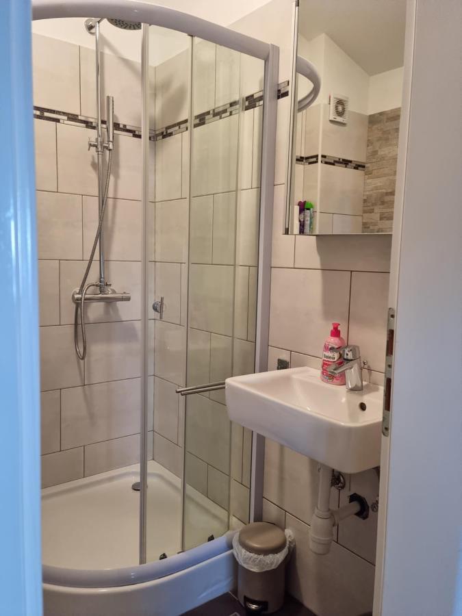 פרוי Appartments D&D מראה חיצוני תמונה